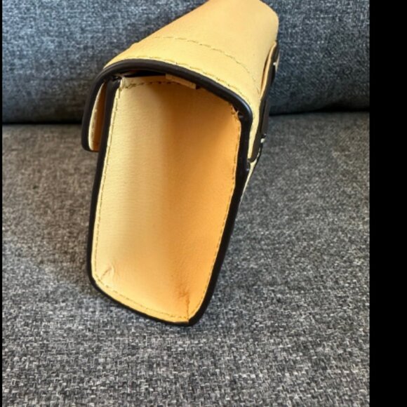 Michael Kors Kinsley Leather Bag In Dusty Daisy RARE! 🆕NWT⌚FAST😮‍💨⚡🚚 - Picture 7 of 16